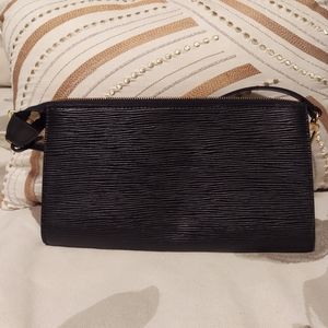 Louis Vuitton Epi Leather Pochette Black Clutch